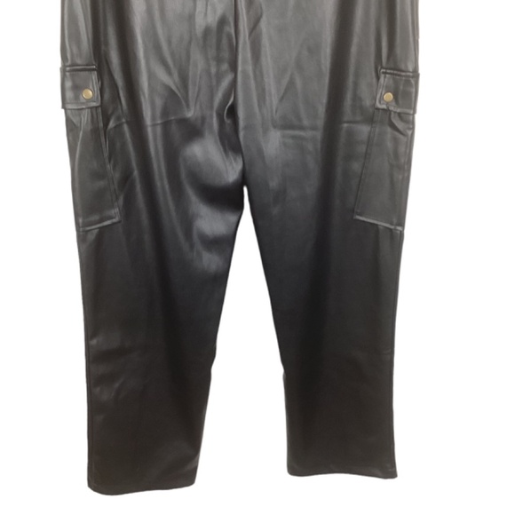 Jason Wu Vegan Faux Leather Black Cargo pants size 8 Straight leg NWT - Picture 8 of 10